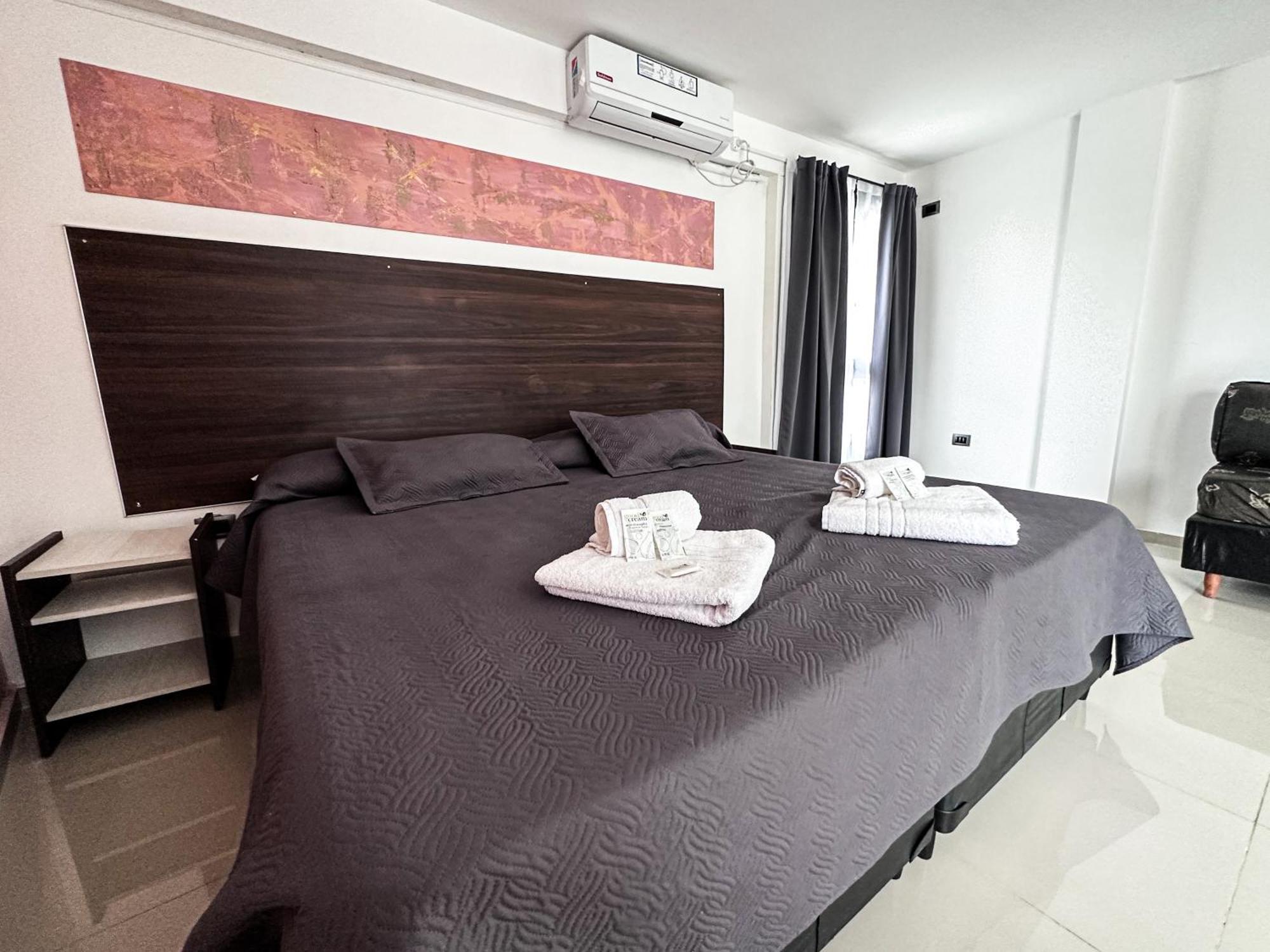 Hotel Golden Ross Villa Carlos Paz Zewnętrze zdjęcie